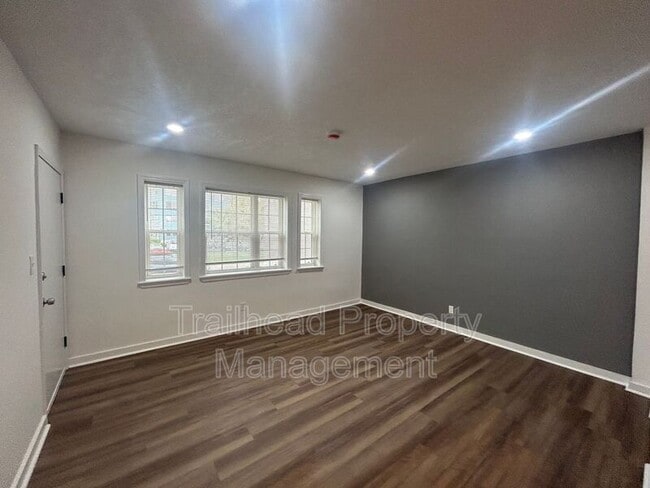 Photo - 6413 Brookside Rd