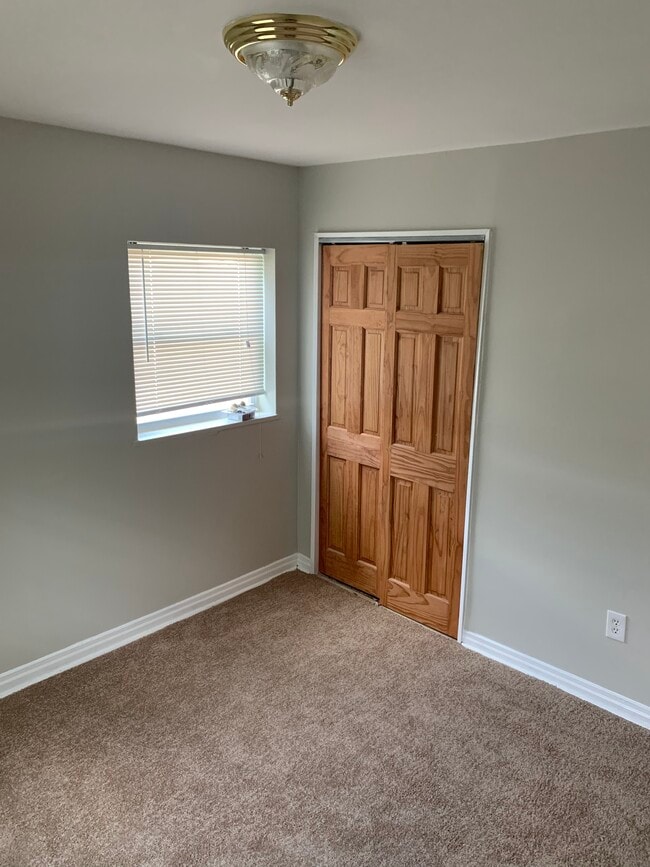 Photo - 5602 62nd ave