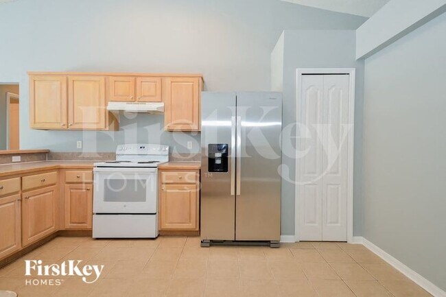 Photo - 153 Johns Glen Dr