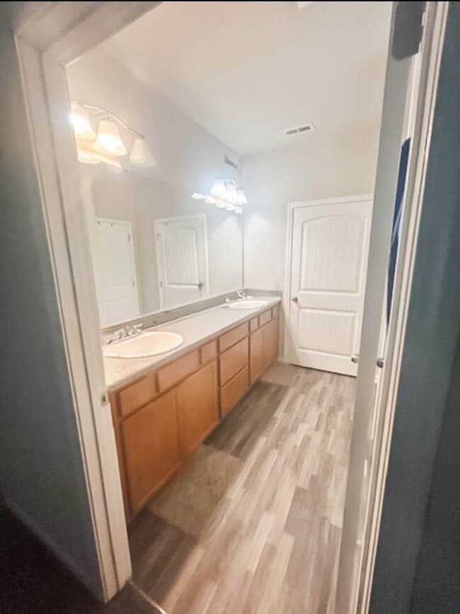 Photo - 44 Coneflower Ct