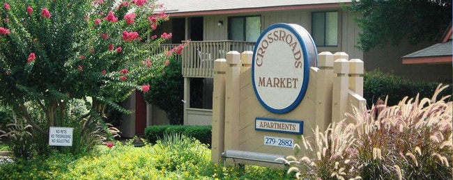 Crossroads Market Apartments - Crossroads Market Apartments