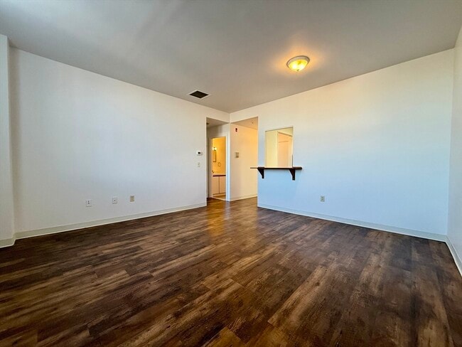 Photo - 6 S Washington St Unit 305