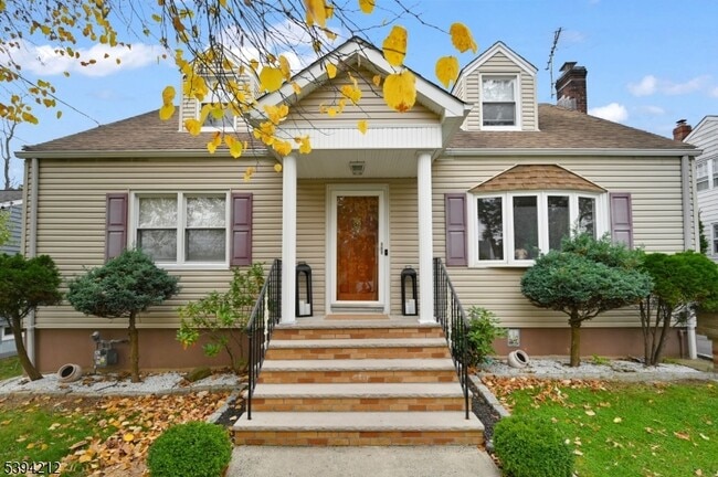 Building Photo - 328 Minute Arms Rd