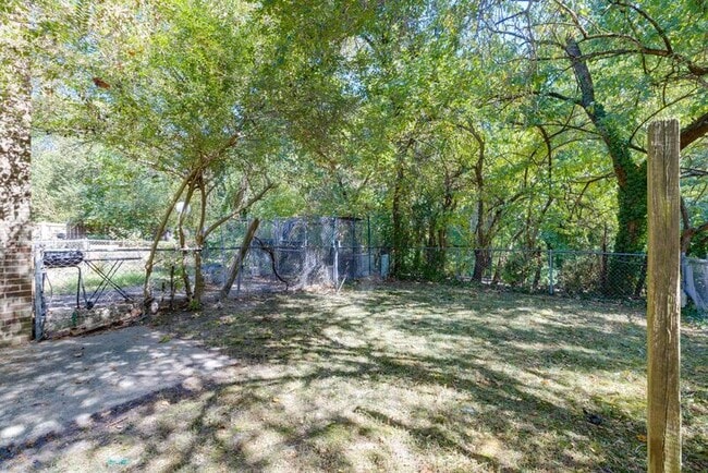 Photo - 3357 Dill Ave