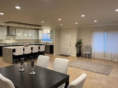 Photo - 5354 Lindley Ave