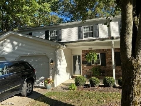 Photo - 14 E Carriage Dr