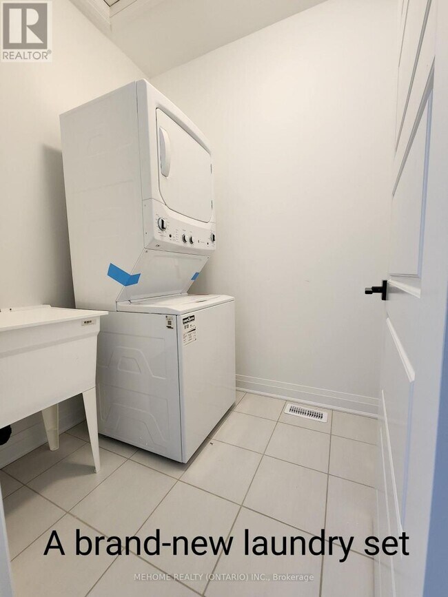 Photo - 7 Hammermeister St