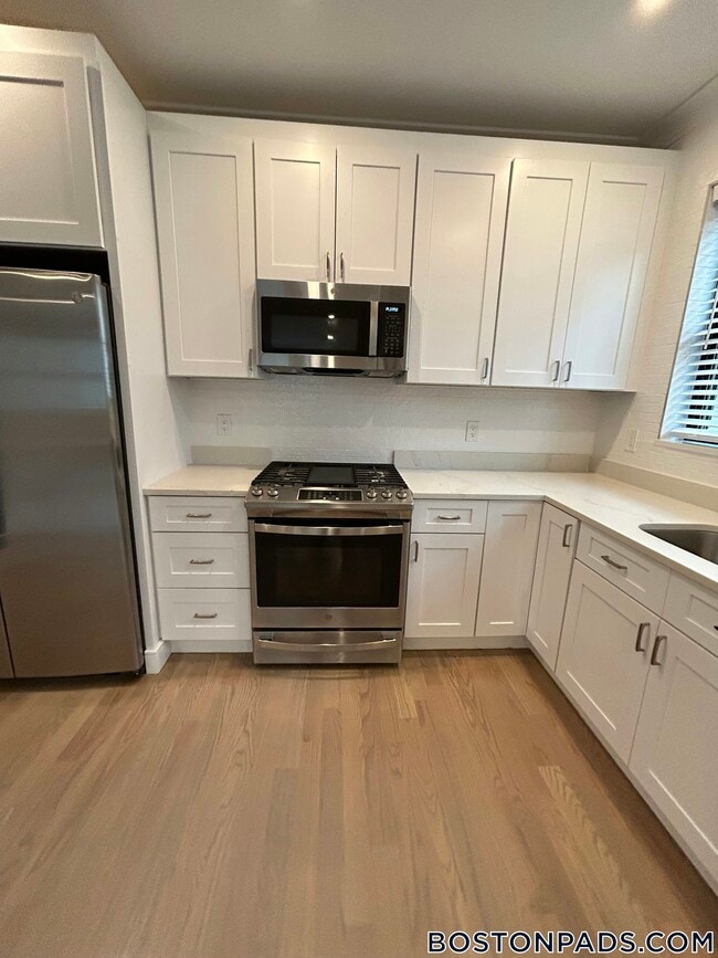 Photo - 285 Lamartine St Unit 2