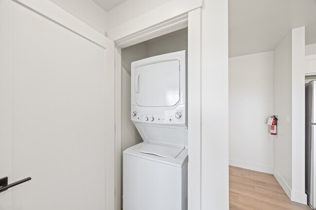 Altus Apartments