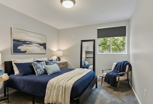 Building Photo - The Highlands Apartments