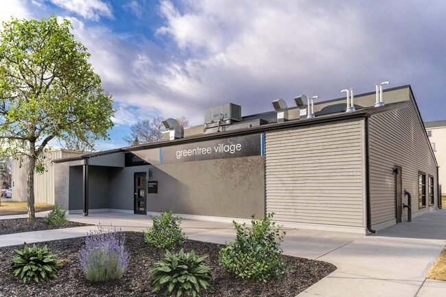 Building Photo - Greentree Village