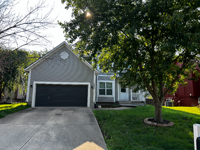 Photo - 1036 N Marion St House