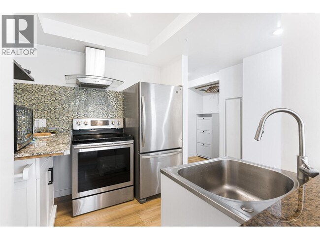 1050 Burrard St Unit 1406