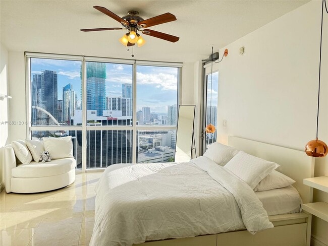 Photo - 1750 N Bayshore Dr Unit 3314