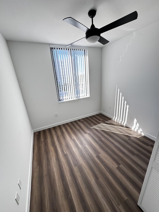 3B 2B - Bedroom