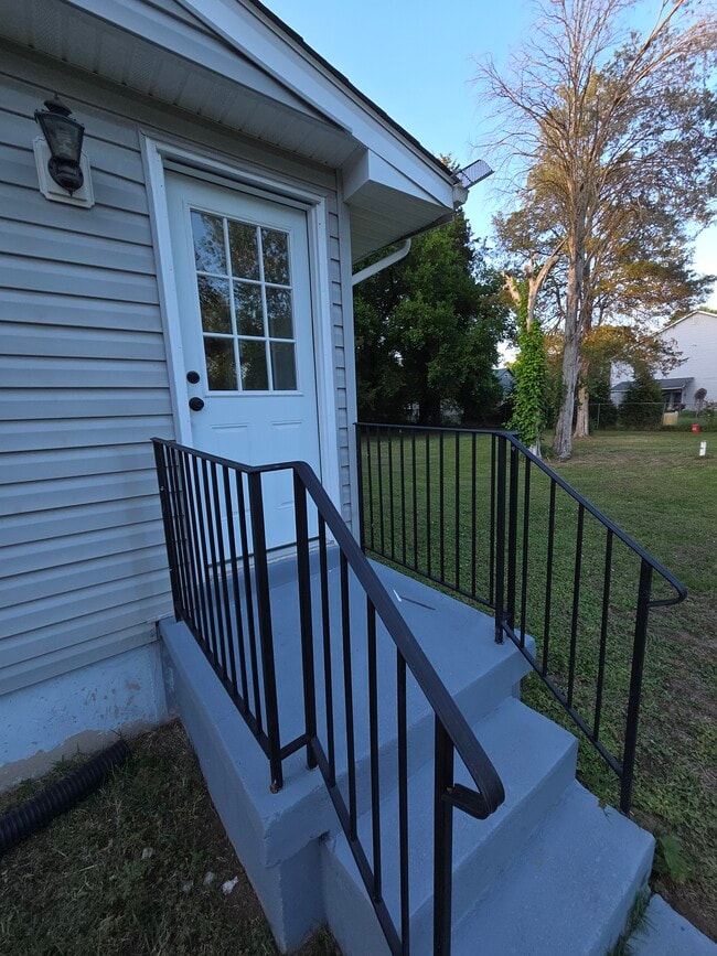 Photo - 29848 Lee Rd