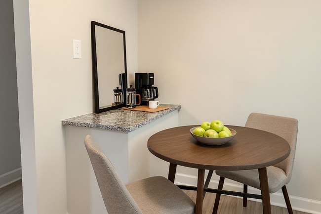 Photo - 9304 Legranger Rd