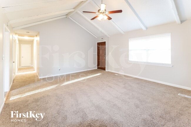 Photo - 601 Carson Crest Cir