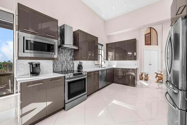 Photo - 5312 Steeplechase