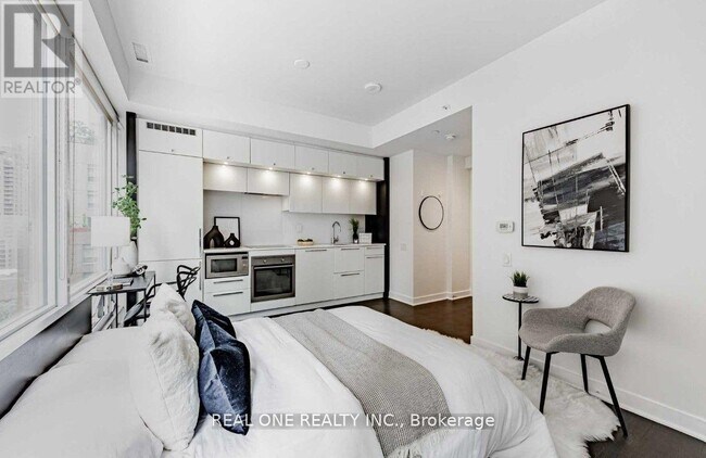 Photo - 15 Grenville St Unité 1004