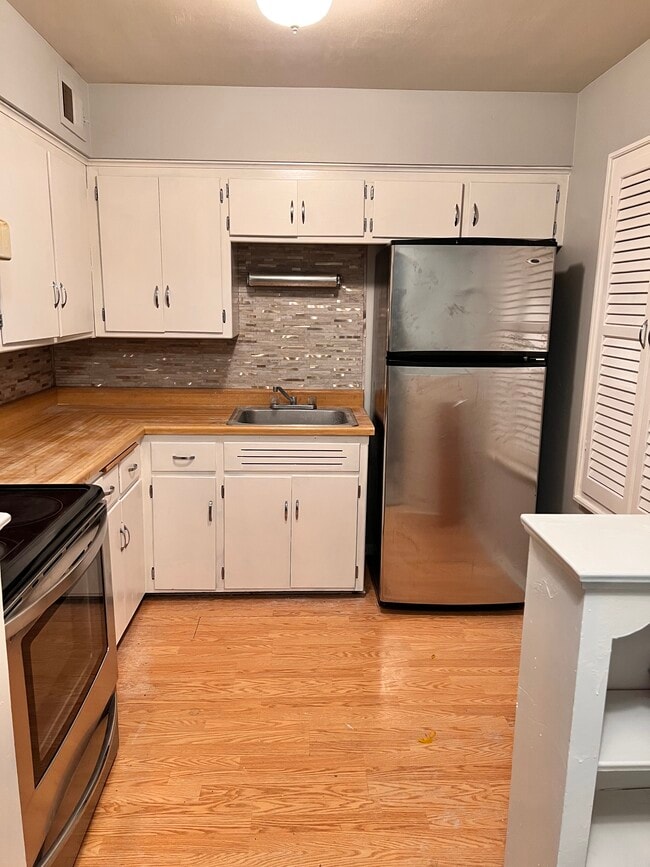 Building Photo - 3645 N 91st St Unit 1 Rental