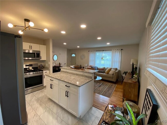 Photo - 1318 Ashton Rd