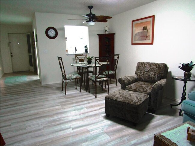 Photo - 7050 W Country Club Dr N Unit 10-A