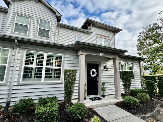 Available 09-05-25! End Unit - Pet Friendl... - Available 09-05-25! End House Unit - Pet Friendl...