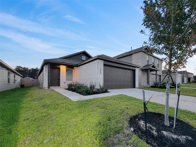 Building Photo - 31449 Moore Rd