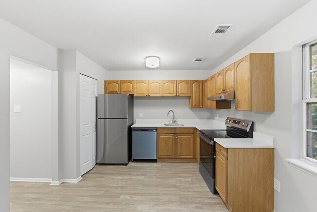 Photo - Newly Renovated 2 BR/1.5 BA EOG Townhouse ... Unit Heritage Ct. 19B-1 {PM HOLD ALL FUNDS}