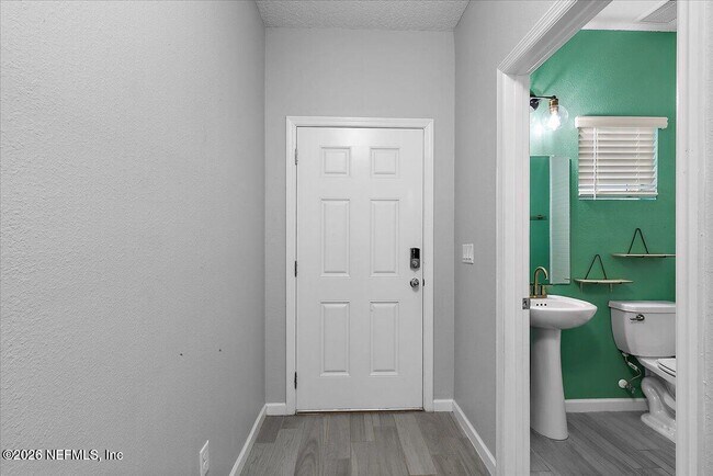 Photo - 12658 Josslyn Ln