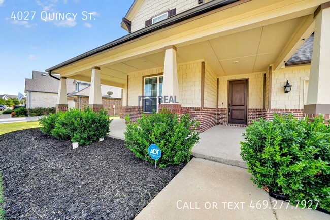 Photo - 4027 Quincy St