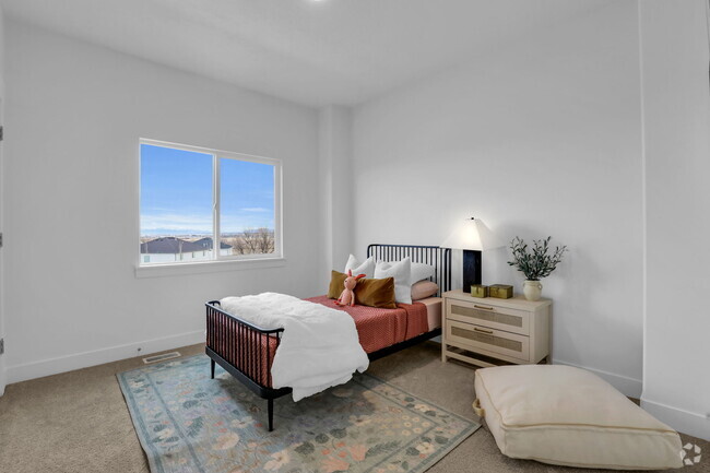 Building Photo - 1563 N 1870 E Rental
