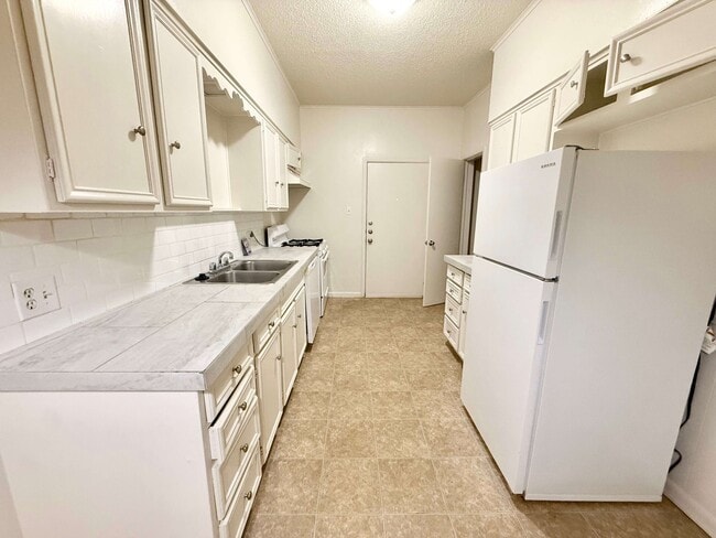 420 S Chilton Ave Unit C
