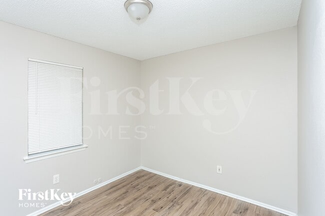 Photo - 604 Stonewall Dr