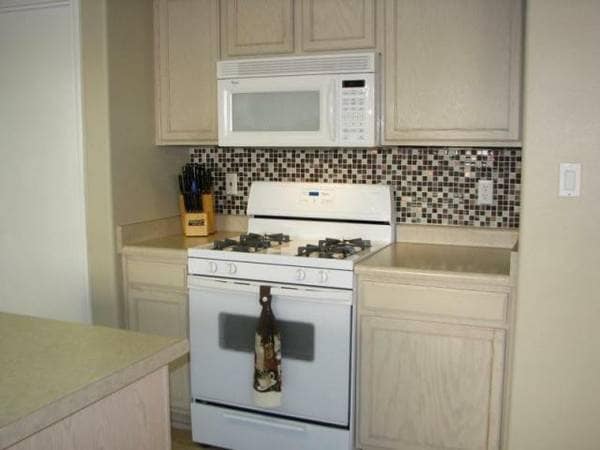 Photo - 12419 Fountain Hill Ln NE