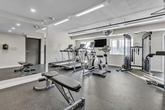 Photo - Ridgeway Suites