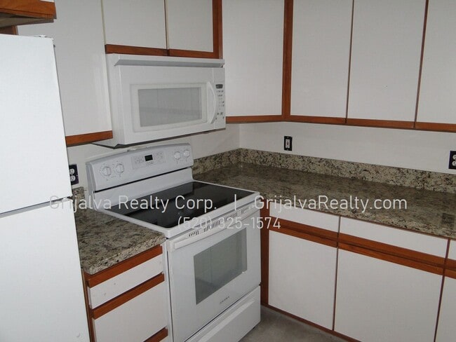 Photo - 1415 E Lester St Unidad 01