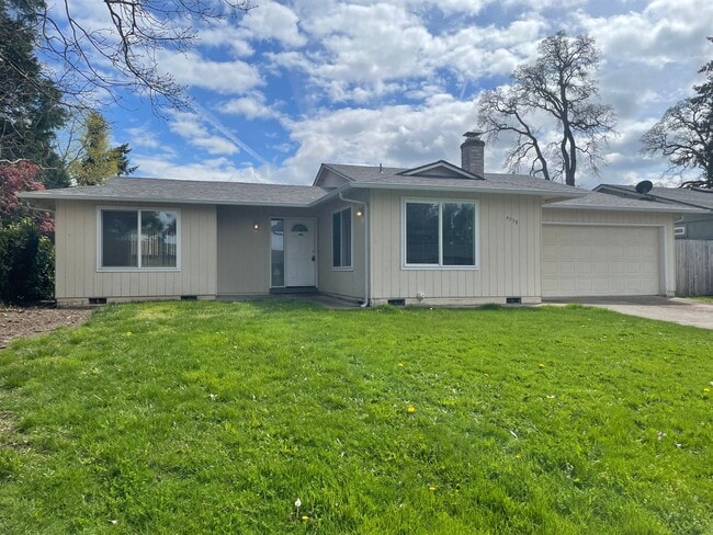 Building Photo - 3 bed 1.5 bath Home in Salem