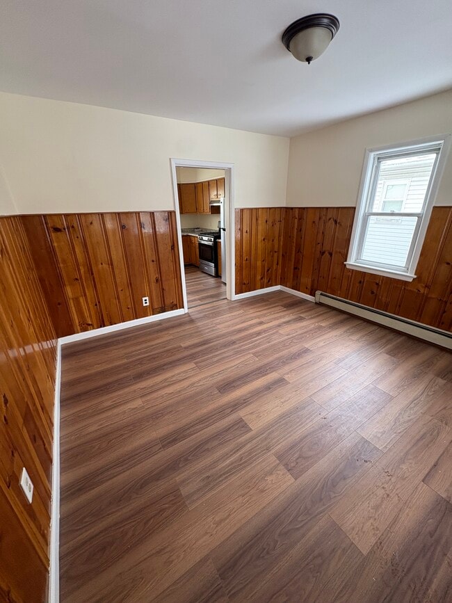 Photo - 19 Spring St