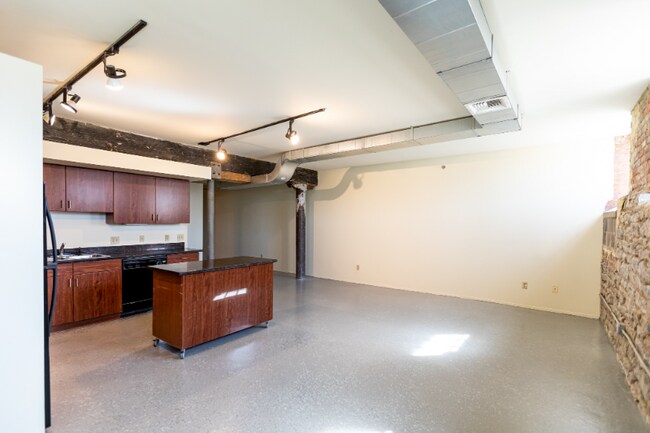 Photo - 6200 2nd Ave Unit 008