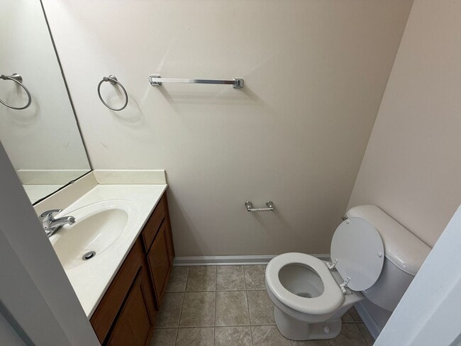 Photo - 2 bedroom, 2.5 Bath Townhouse