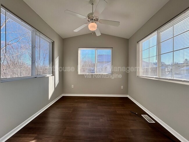 Photo - 2104 Shiloh Point SE