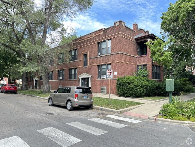 Building Photo - 3608 W Grace St Rental