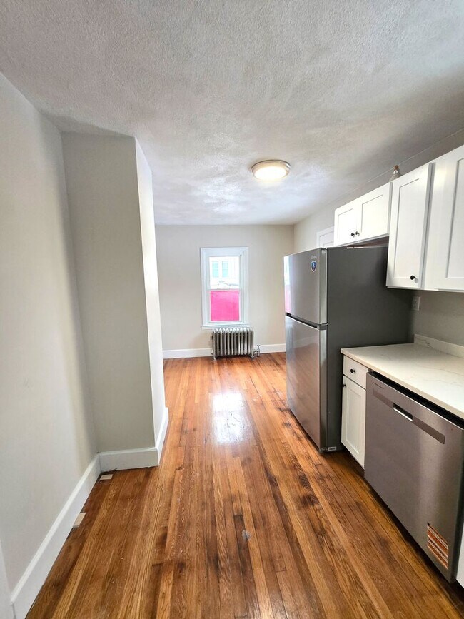 Photo - 89 Armistice Blvd Unit 1L