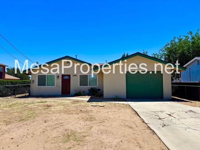Building Photo - 16149 Orange St