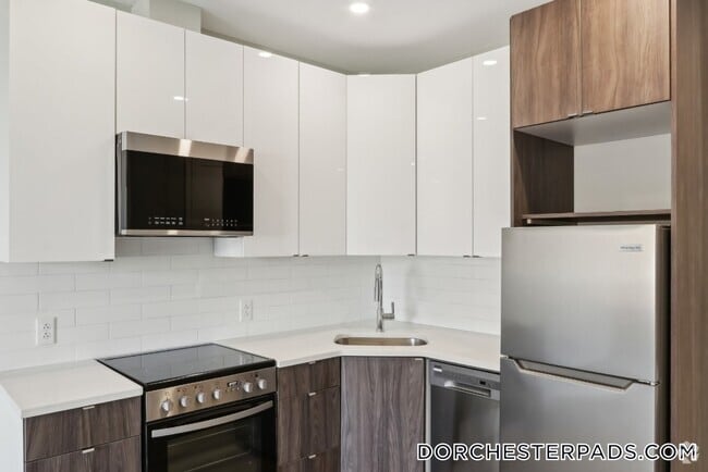 Building Photo - 1970 Dorchester Ave Rental