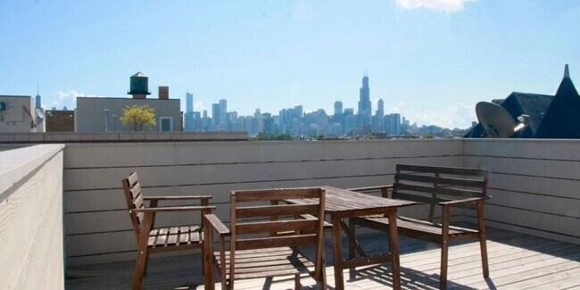 Photo - West Chicago 1701