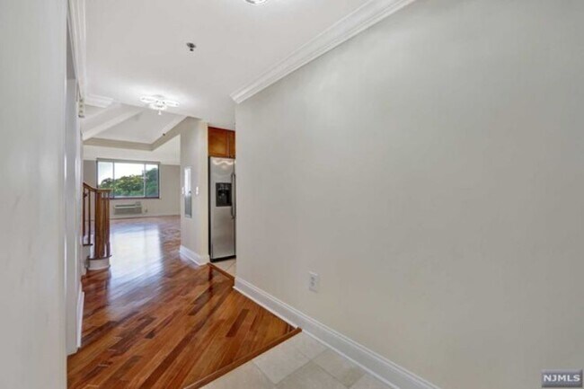 Photo - 100 Old Palisade Rd Unit PL1