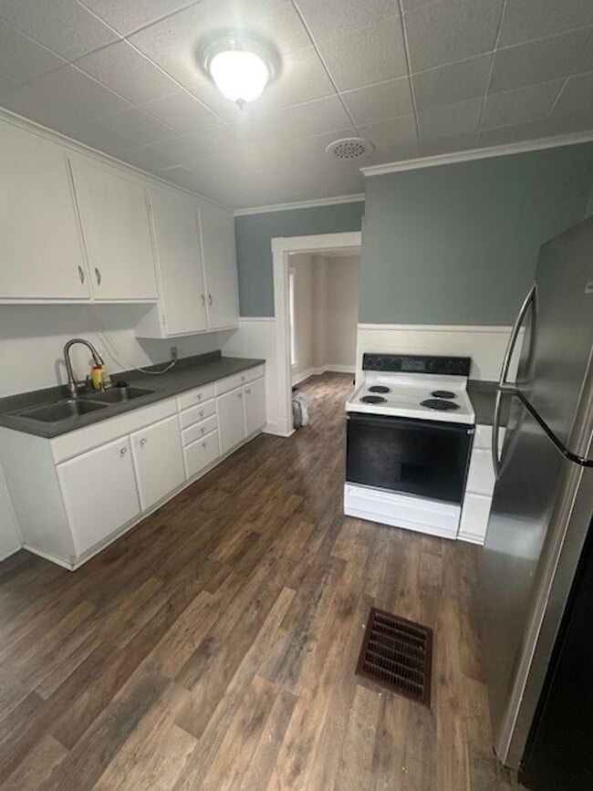 Photo - Private 2BR/1.5BA House – Recently Updated